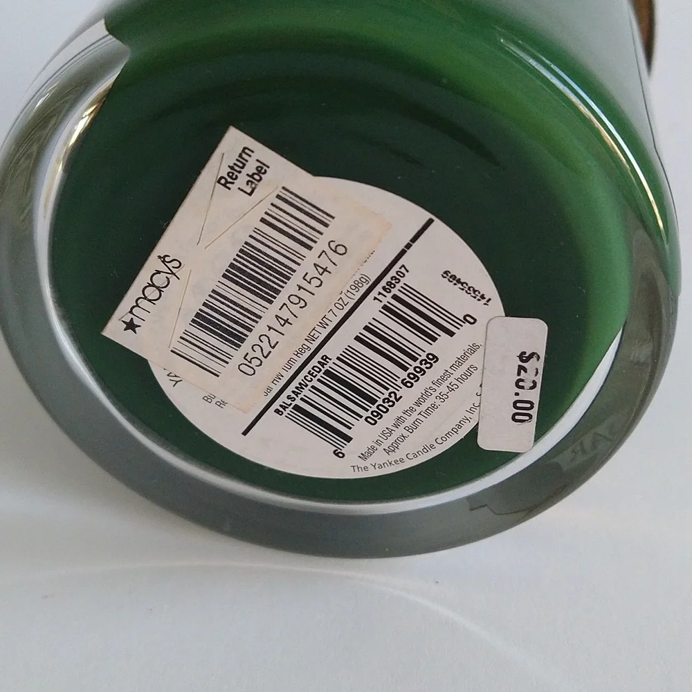 Yankee Candle Balsam & Cedar 7 oz